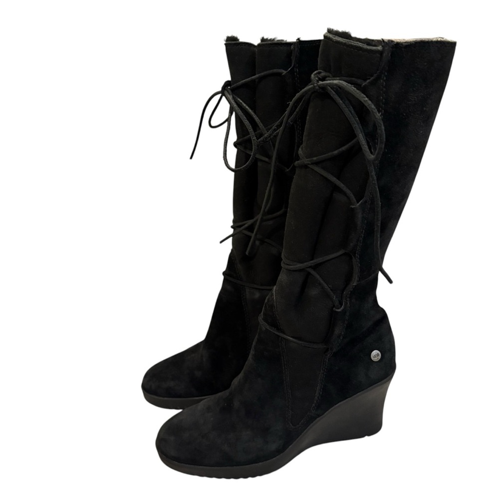 UGG Australia Elsey Black Suede Lace Up Wedge
Winter Boots 5596, Sz 7 - Picture 3 of 16